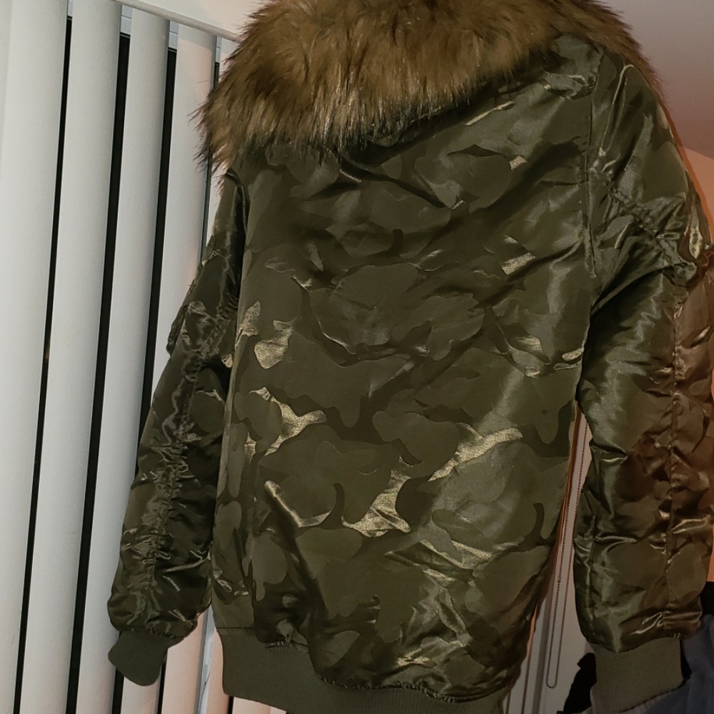 Coat - Picture 2 of 2